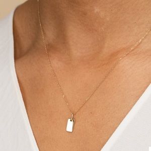 Mejuri 14k Gold Engravable Tag Necklace “O” initial